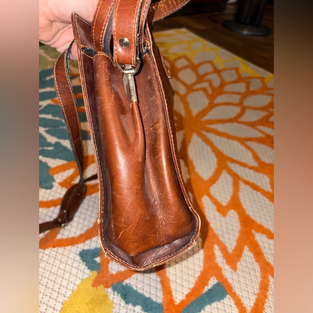 Vintage Handmade Chilean Leather Crossbody Satchel Purse Messenger Bag - Picture 5 of 11